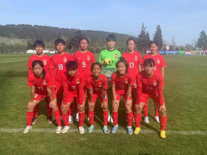 欧足联U-16女足国际邀请赛 中国U-15女足选拔队4:1战胜乌干达队